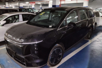 上汽大通MAXUS 大家7 2024款 改款 超混 长续航版 悦享版