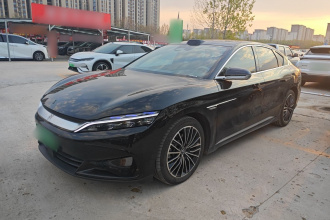 比亚迪 汉 2025款 DM-i 智驾版 125KM激光雷达旗舰型