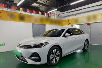 吉利银河 银河A7 2025款 EM-i 150km 尊享版