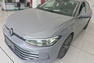 大众 帕萨特 2025款 Pro 380TSI 龙尊版