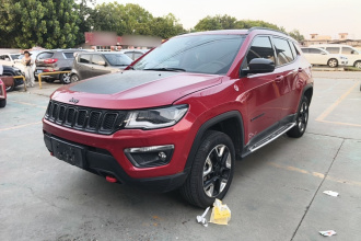 Jeep 指南者 2017款 200TS 自动高性能四驱版