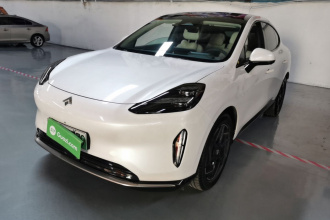 昊铂HT 2023款 670 后驱特高压版