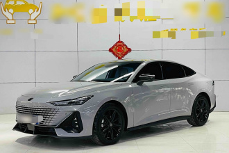 长安UNI-V 2022款 1.5T 尊贵型