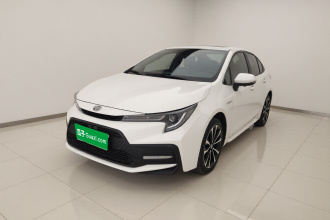 丰田 雷凌 2022款 双擎 1.8H E-CVT运动版