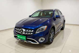 奔驰GLA 2017款 GLA 220 4MATIC 时尚型