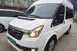 福特 新世代全顺 2021款 2.2T自动普通型客车Pro短轴7座中顶国VI