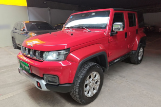 北京越野BJ40 2018款 PLUS 2.0D 手动四驱尊贵型 国V