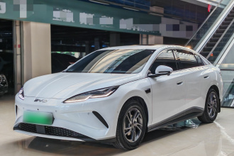 比亚迪 海豹06新能源 2025款 EV 470KM尊荣型