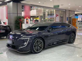 阿维塔12 2024款 700 三激光后驱奢享版