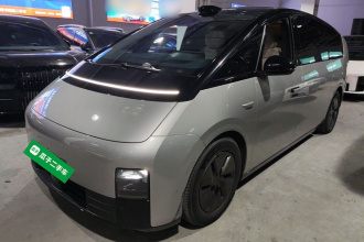 理想汽车 理想MEGA 2024款 Ultra