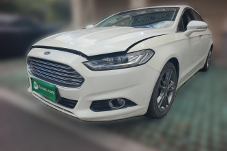 福特 蒙迪欧 2013款 2.0L GTDi240豪华运动型