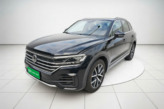 大众 途锐 2021款 3.0TSI 锐享版 经典运动套装