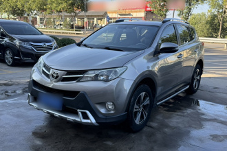 丰田 RAV4荣放 2015款 2.0L CVT两驱风尚版