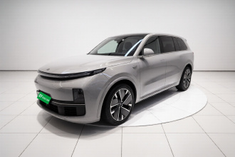 理想汽车 理想L9 2025款 Ultra 智能焕新版