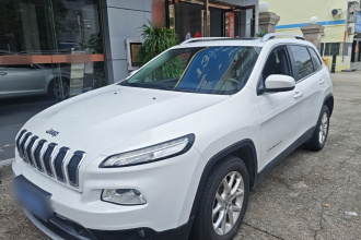 Jeep 自由光 2017款 2.0L 优越版