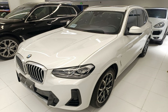 宝马X3 2022款 改款 xDrive25i M运动套装