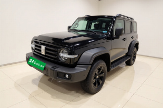 坦克300 2025款 2.0T 汽油征服者