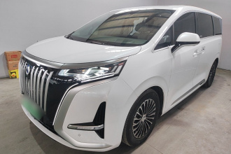腾势D9 2022款 EV 600 四驱尊荣型
