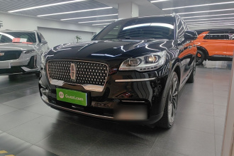 林肯 飞行家 2021款 3.0T V6 四驱行政版