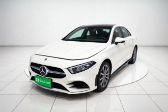 奔驰A级 2021款 A 200 L 运动轿车时尚型
