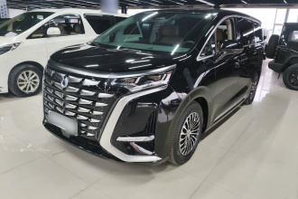 腾势D9 2022款 DM-i 970 四驱旗舰型