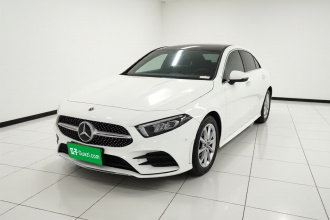 奔驰A级 2020款 改款 A 200 L 运动轿车动感型