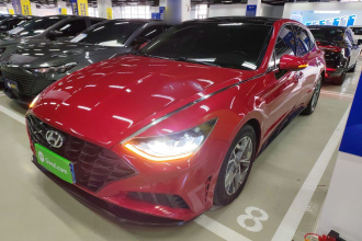 现代 索纳塔 2020款 270TGDi DCT GLS精英版