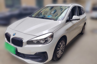 宝马2系多功能旅行车 2019款 220i 领先型