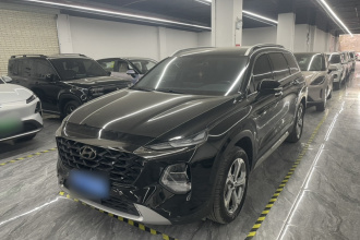 现代 胜达 2023款 旅行家 380T GDi 自动两驱GLX精英版