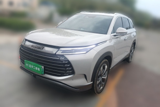 比亚迪 护卫舰07 2023款 DM-i 205KM 尊贵型