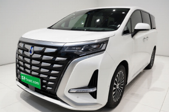 腾势D9 2022款 DM-i 970 四驱旗舰型