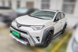 丰田 RAV4荣放 2019款 2.0L CVT两驱风尚X限量版 国VI