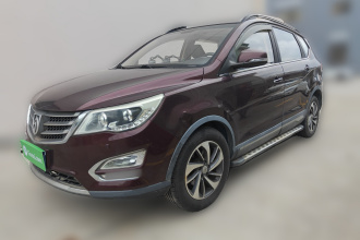 宝骏560 2015款 1.8L 手动豪华型