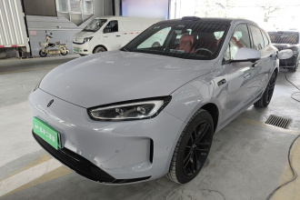 鸿蒙智行 问界M5 2025款 增程   Ultra 四驱版