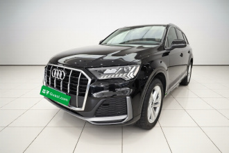 奥迪Q7 2023款 45 TFSI quattro S line运动型