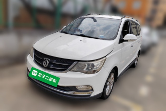 宝骏730 2016款 1.5L 手动舒适型 7座 国V