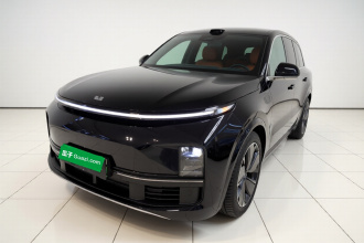 理想汽车 理想L8 2025款 Ultra 智能焕新版