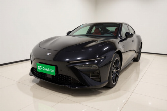 哪吒汽车 哪吒S 2022款 纯电 715km 后驱激光雷达版