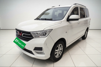 五菱汽车 五菱宏光 2019款 1.5L S标准型国VI LAR