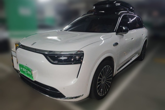 鸿蒙智行 问界M8 2025款 增程 Max+版 53.4kWh 6座版 (192线激光雷达）