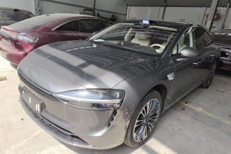 鸿蒙智行 享界S9 2025款 增程 Ultra