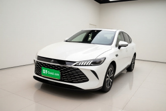 比亚迪 秦PLUS 2025款 DM-i 智驾版 120KM超越型