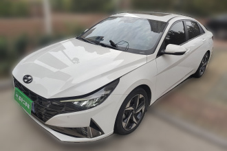 现代 伊兰特 2022款 240TGDi DCT GLX精英版