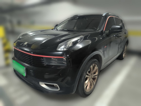 领克01 2017款 2.0T 两驱耀Pro版