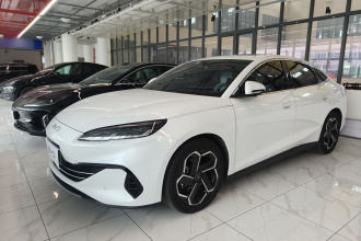 比亚迪 海豹06新能源 2024款 DM-i 120KM旗舰型
