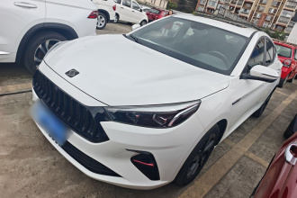 思皓A5 2023款 1.5T CVT豪华舒享型