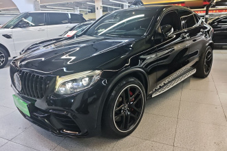 奔驰GLC轿跑 AMG 2018款 AMG GLC 63 4MATIC+ 轿跑SUV