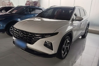 现代 2023款 途胜L 1.5T 自动两驱DLX豪华版