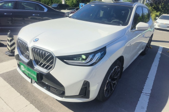 宝马X3 2025款 xDrive30L 领先型 M运动套装
