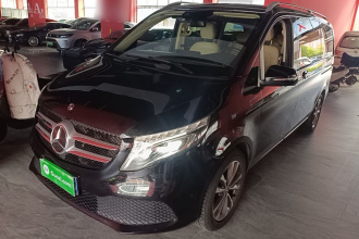 奔驰V级 2020款 V 260 领航版